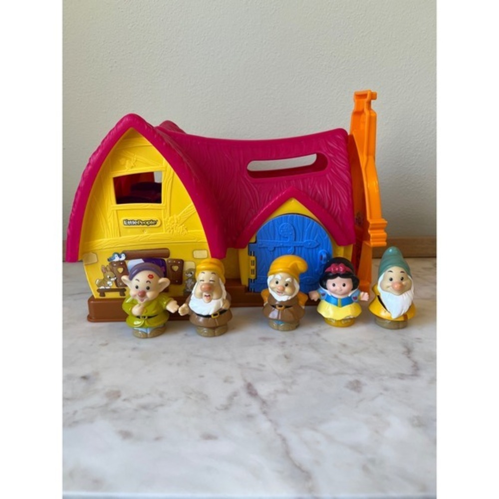 Snow White & The Seven Dwarfs Cottage Fisher-Price Little People Works